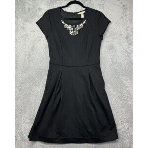 Banana Republic Dress Women's 4 Black Jeweled Neck Short Sleeve Ponte Pockets